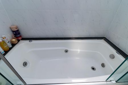 Apartamento à venda com 172m², 3 quartos e 3 vagasBanheiro da Suite Master