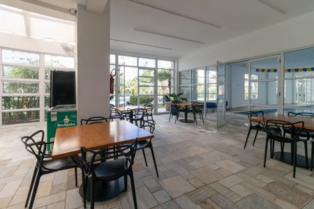 Apartamento à venda com 172m², 3 quartos e 3 vagasÁrea Comum - Lanchonete