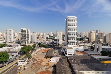 Apartamento à venda com 27m², 1 quarto e sem vaga Apartamento à venda com 27m², 1 quarto e sem vagaVista da Varanda da Sala