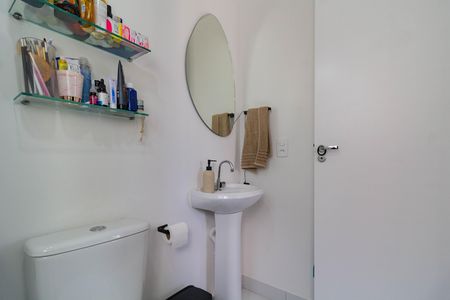 Apartamento à venda com 27m², 1 quarto e sem vaga Apartamento à venda com 27m², 1 quarto e sem vagaBanheiro da Suíte