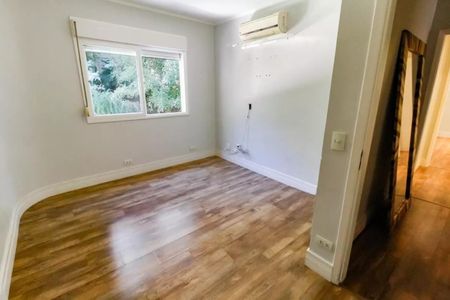 Apartamento à venda com 185m², 4 quartos e 3 vagas Apartamento à venda com 185m², 4 quartos e 3 vagasFoto 01