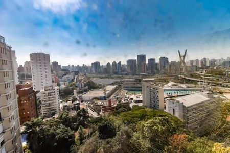 Apartamento à venda com 185m², 4 quartos e 3 vagas Apartamento à venda com 185m², 4 quartos e 3 vagasFoto 01