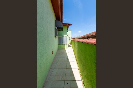 Casa à venda com 359m², 3 quartos e 2 vagas Casa à venda com 359m², 3 quartos e 2 vagasCorredor Externo