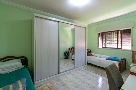 Casa à venda com 359m², 3 quartos e 2 vagas Casa à venda com 359m², 3 quartos e 2 vagasQuarto