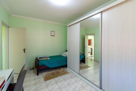 Casa à venda com 359m², 3 quartos e 2 vagas Casa à venda com 359m², 3 quartos e 2 vagasQuarto