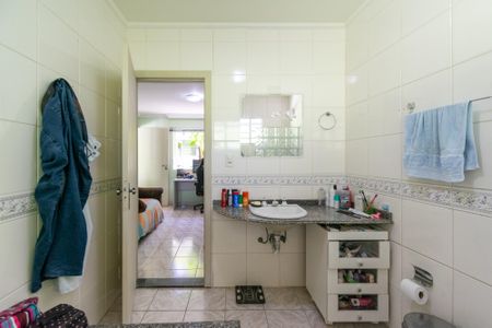 Casa à venda com 359m², 3 quartos e 2 vagas Casa à venda com 359m², 3 quartos e 2 vagasBanheiro da Suíte 2