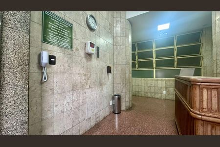 Apartamento à venda com 60m², 2 quartos e sem vagaHall de Entrada