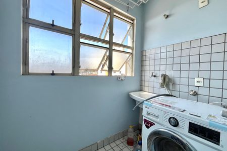 Apartamento à venda com 53m², 2 quartos e 1 vaga Apartamento à venda com 53m², 2 quartos e 1 vagaÁrea de Serviço