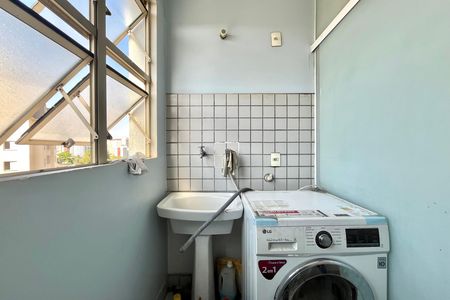 Apartamento à venda com 53m², 2 quartos e 1 vaga Apartamento à venda com 53m², 2 quartos e 1 vagaÁrea de Serviço