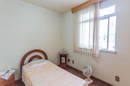 Apartamento à venda com 81m², 2 quartos e 1 vagaQuarto 2