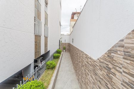 Apartamento à venda com 81m², 2 quartos e 1 vagaHall de entrada