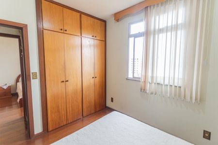 Apartamento à venda com 81m², 2 quartos e 1 vagaQuarto 1