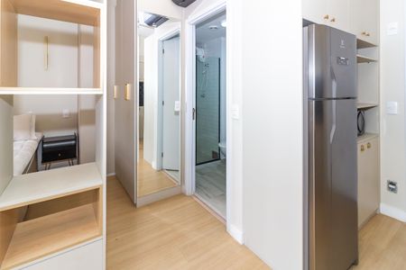 Apartamento para alugar com 31m², 1 quarto e sem vaga Apartamento para alugar com 31m², 1 quarto e sem vagaCorredor