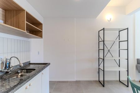 Studio para alugar com 24m², 1 quarto e sem vaga Studio para alugar com 24m², 1 quarto e sem vagaCozinha