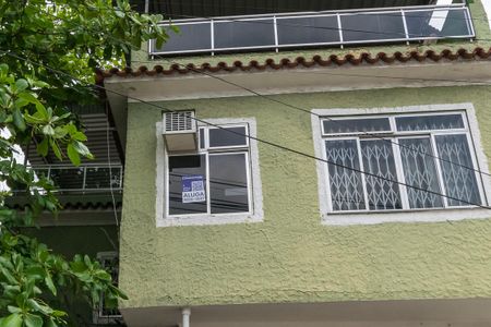 Apartamento para alugar com 80m², 2 quartos e sem vagaFachada do Imóvel