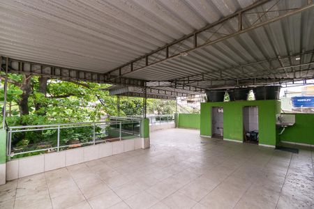 Apartamento para alugar com 80m², 2 quartos e sem vagaTerraço