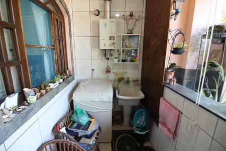 Casa de condomínio à venda com 870m², 4 quartos e 7 vagasCasa 2 - Área de Serviço