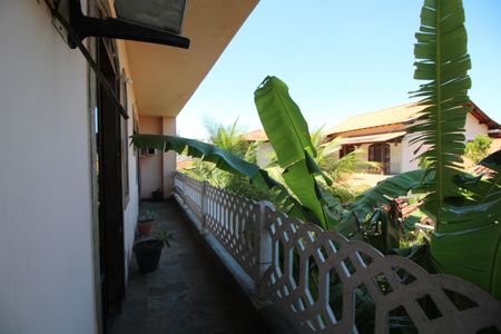 Casa de condomínio à venda com 870m², 4 quartos e 7 vagasCasa 2 - Varanda