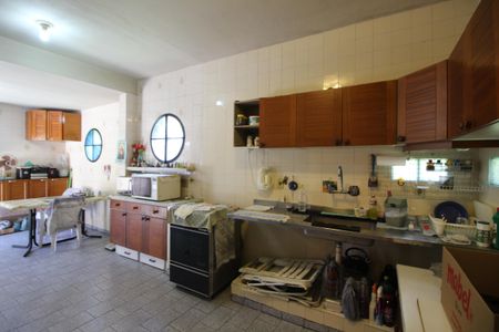 Casa de condomínio à venda com 870m², 4 quartos e 7 vagasCasa 1 - Cozinha