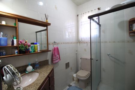 Casa de condomínio à venda com 870m², 4 quartos e 7 vagasCasa 2 - Banheiro Social 1
