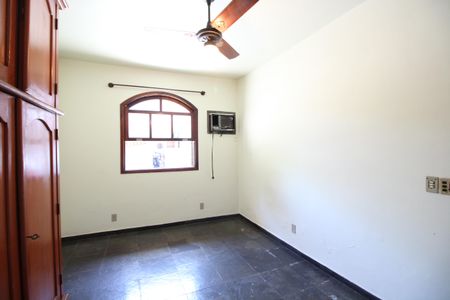 Casa de condomínio à venda com 870m², 4 quartos e 7 vagasCasa 1 - Quarto 3