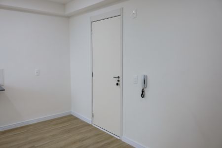 Sala de apartamento para alugar com 2 quartos, 36m² em Metalúrgicos, Osasco