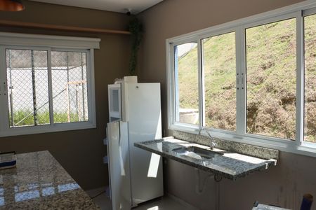 Apartamento para alugar com 72m², 2 quartos e 1 vagaÁrea comum