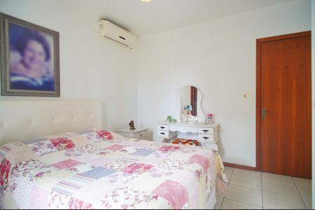 Casa à venda com 93m², 3 quartos e 1 vaga Casa à venda com 93m², 3 quartos e 1 vagaQuarto 3