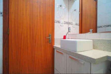 Casa à venda com 93m², 3 quartos e 1 vagaLavabo