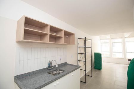 Sala/Cozinha de apartamento para alugar com 2 quartos, 36m² em República, São Paulo