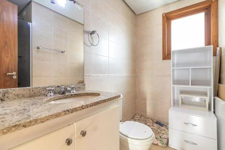 Banheiro 1 de apartamento à venda com 3 quartos, 95m² em Petrópolis, Porto Alegre