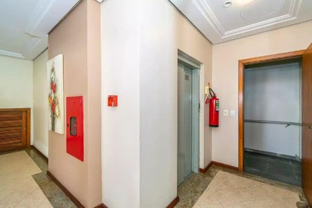 Apartamento à venda com 95m², 3 quartos e 2 vagasHall