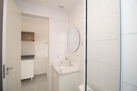 Apartamento para alugar com 53m², 2 quartos e sem vaga Apartamento para alugar com 53m², 2 quartos e sem vagaBanheiro