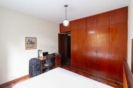 Casa à venda com 257m², 4 quartos e 4 vagasQuarto 3