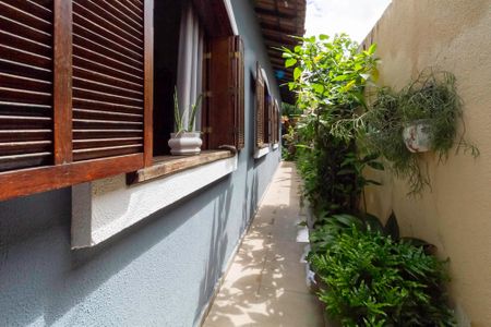 Casa à venda com 257m², 4 quartos e 4 vagasQuintal