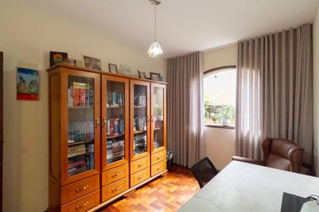 Casa à venda com 257m², 4 quartos e 4 vagasQuarto 1