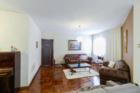 Casa à venda com 257m², 4 quartos e 4 vagasSala 1