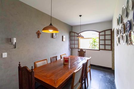 Casa à venda com 257m², 4 quartos e 4 vagasCopa