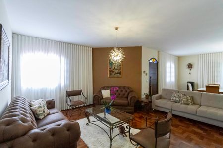 Sala 1 de casa à venda com 4 quartos, 257m² em Castelo, Belo Horizonte