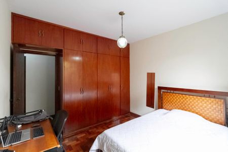 Casa à venda com 257m², 4 quartos e 4 vagasQuarto 3