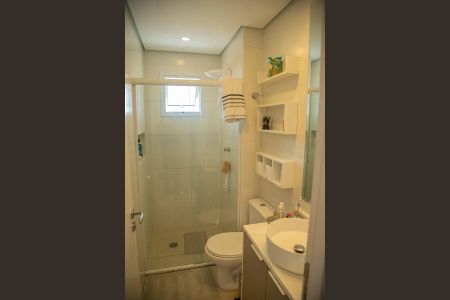 Banheiro de apartamento à venda com 2 quartos, 54m² em Vila Prudente, São Paulo