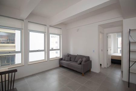 Sala/Cozinha de apartamento para alugar com 2 quartos, 47m² em República, São Paulo