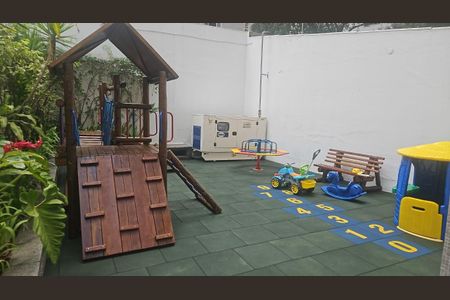 Apartamento para alugar com 102m², 2 quartos e 1 vaga