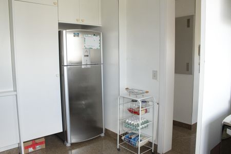 Apartamento à venda com 201m², 2 quartos e 4 vagasCozinha