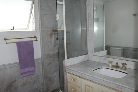 Apartamento à venda com 201m², 2 quartos e 4 vagasBanheiro Social