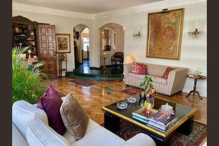 Apartamento à venda com 4 quartos, 275m² em Higienópolis, São Paulo