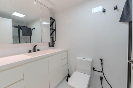 Apartamento à venda com 96m², 3 quartos e sem vagaBanheiro