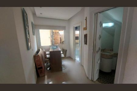 Casa à venda com 130m², 3 quartos e 2 vagas