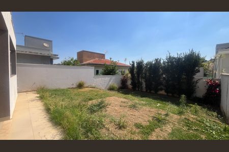 Casa de condomínio à venda com 180m², 3 quartos e 4 vagas Casa de condomínio à venda com 180m², 3 quartos e 4 vagasÁrea comum