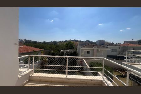 Casa de condomínio à venda com 180m², 3 quartos e 4 vagas Casa de condomínio à venda com 180m², 3 quartos e 4 vagasSacada Quarto 2